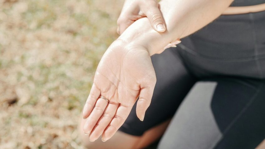 si joint pain causes