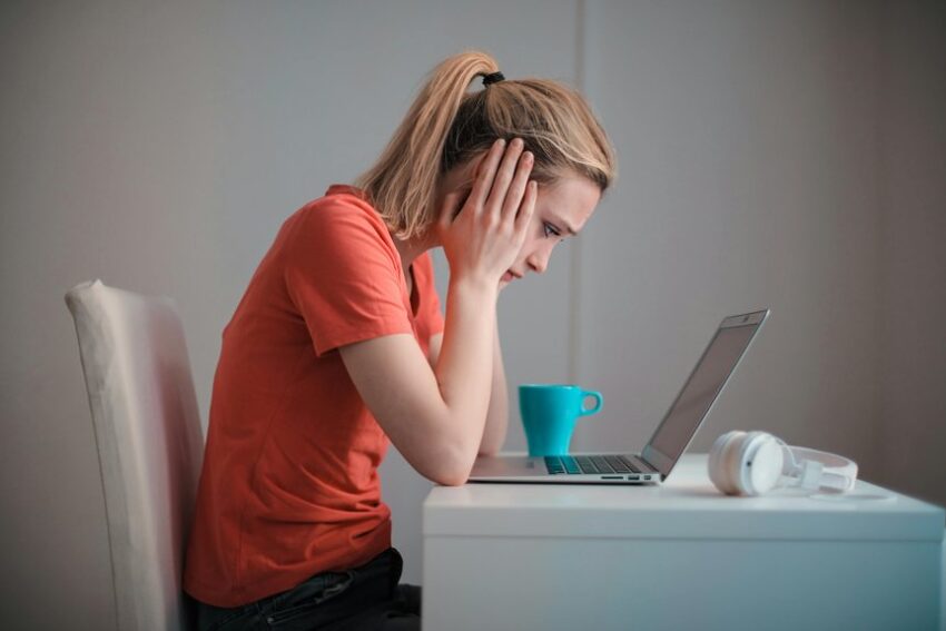 understanding male loneliness issues